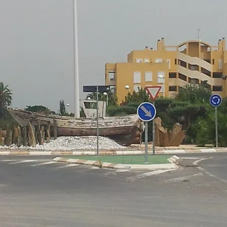 펜션 Adosados Villas De Corinto 알마르다